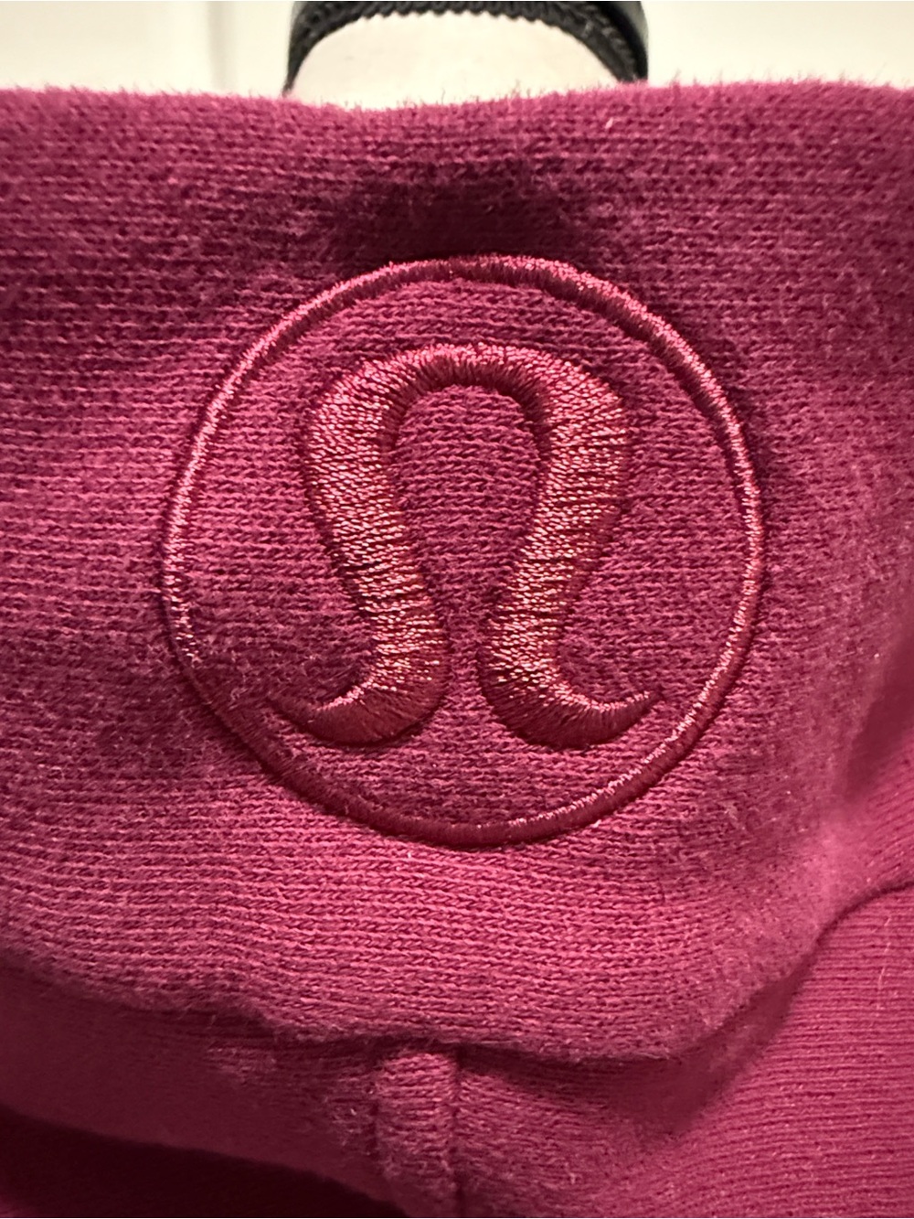 *New Lululemon Scuba full zip cropped hoodie sz M/L in Raspberry - Picture 9 of 13
